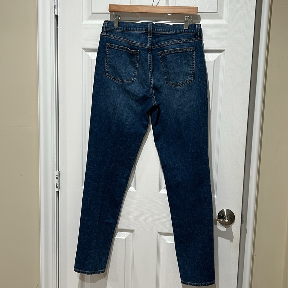 Gap Girlfriend Mid Rise Jeans - Picture 4 of 10